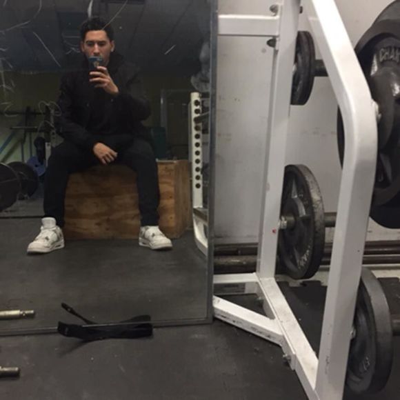 Meet your Posher, Santino - Picture 1 of 1